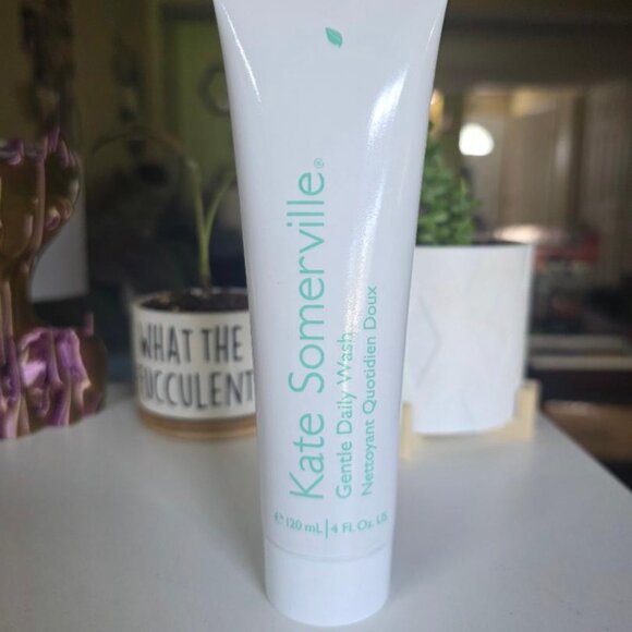 Kate Somerville Gentle Daily Ceanser - Picture 1 of 3